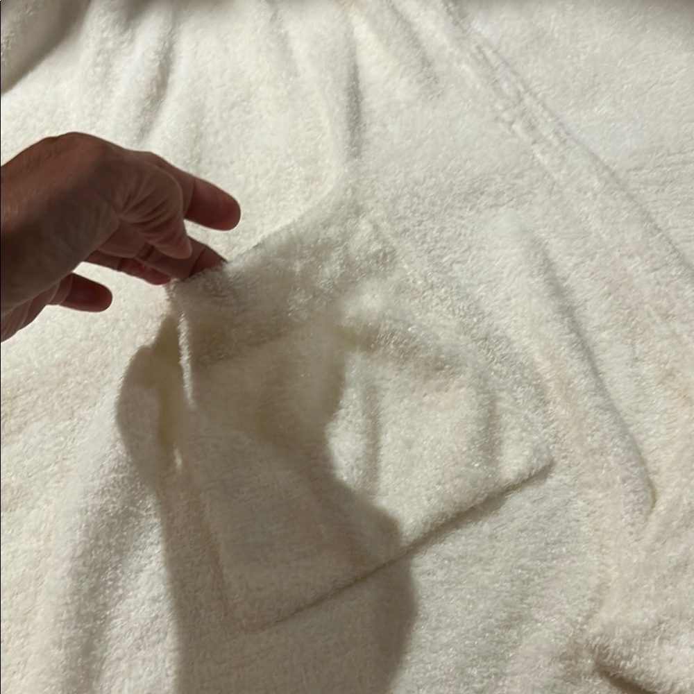 Soma Soft White Knit Wrap - Picture 6 of 8